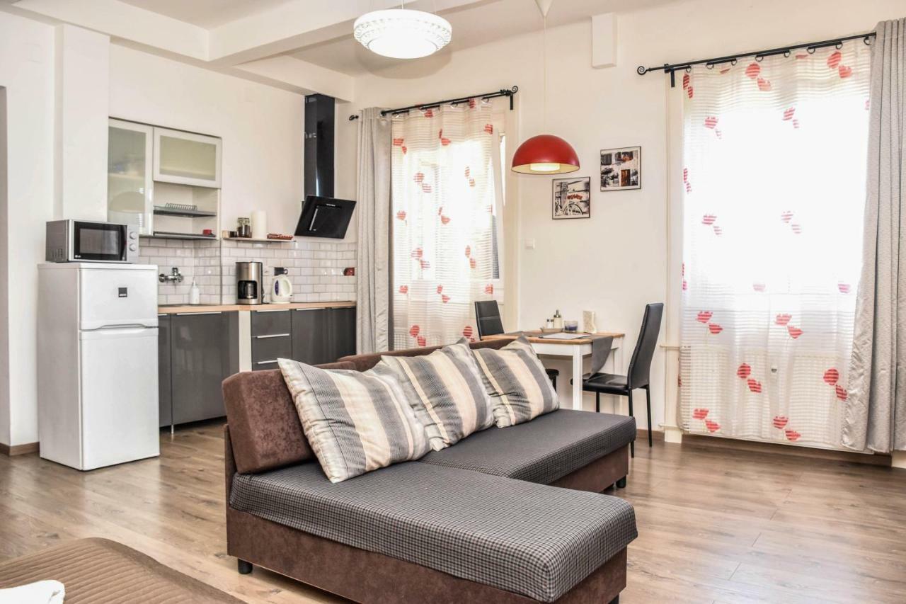 Diamond Astoria Apartments Βουδαπέστη Εξωτερικό φωτογραφία