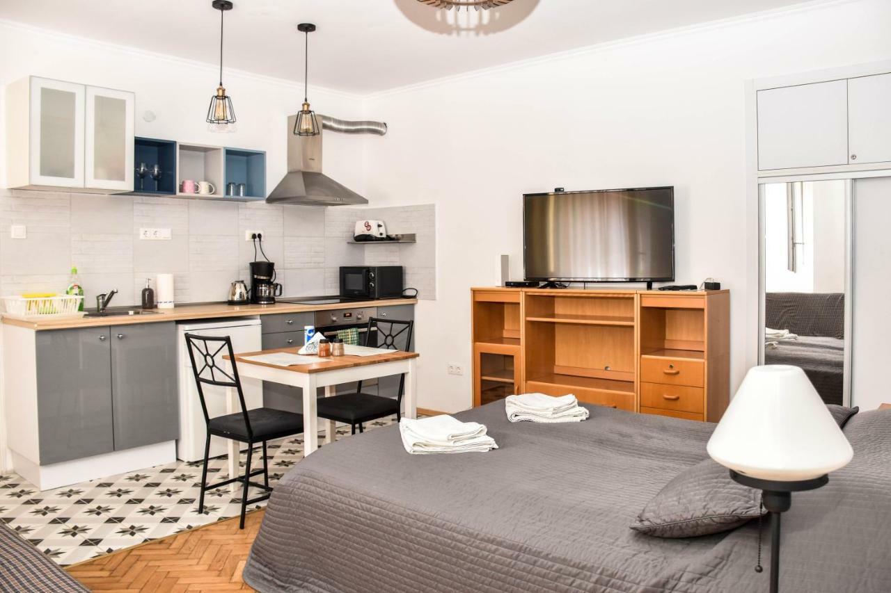 Diamond Astoria Apartments Βουδαπέστη Εξωτερικό φωτογραφία