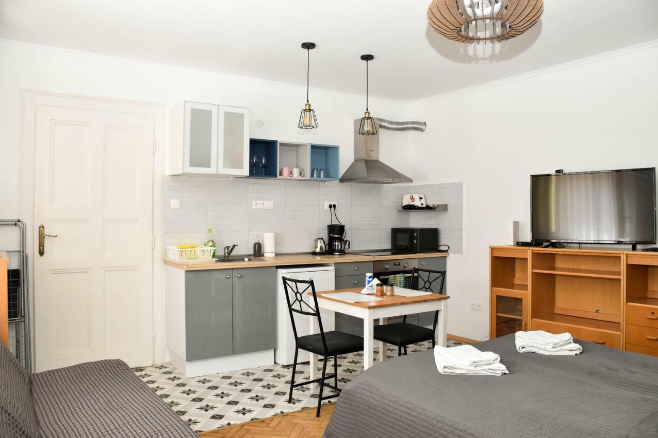 Diamond Astoria Apartments Βουδαπέστη Εξωτερικό φωτογραφία